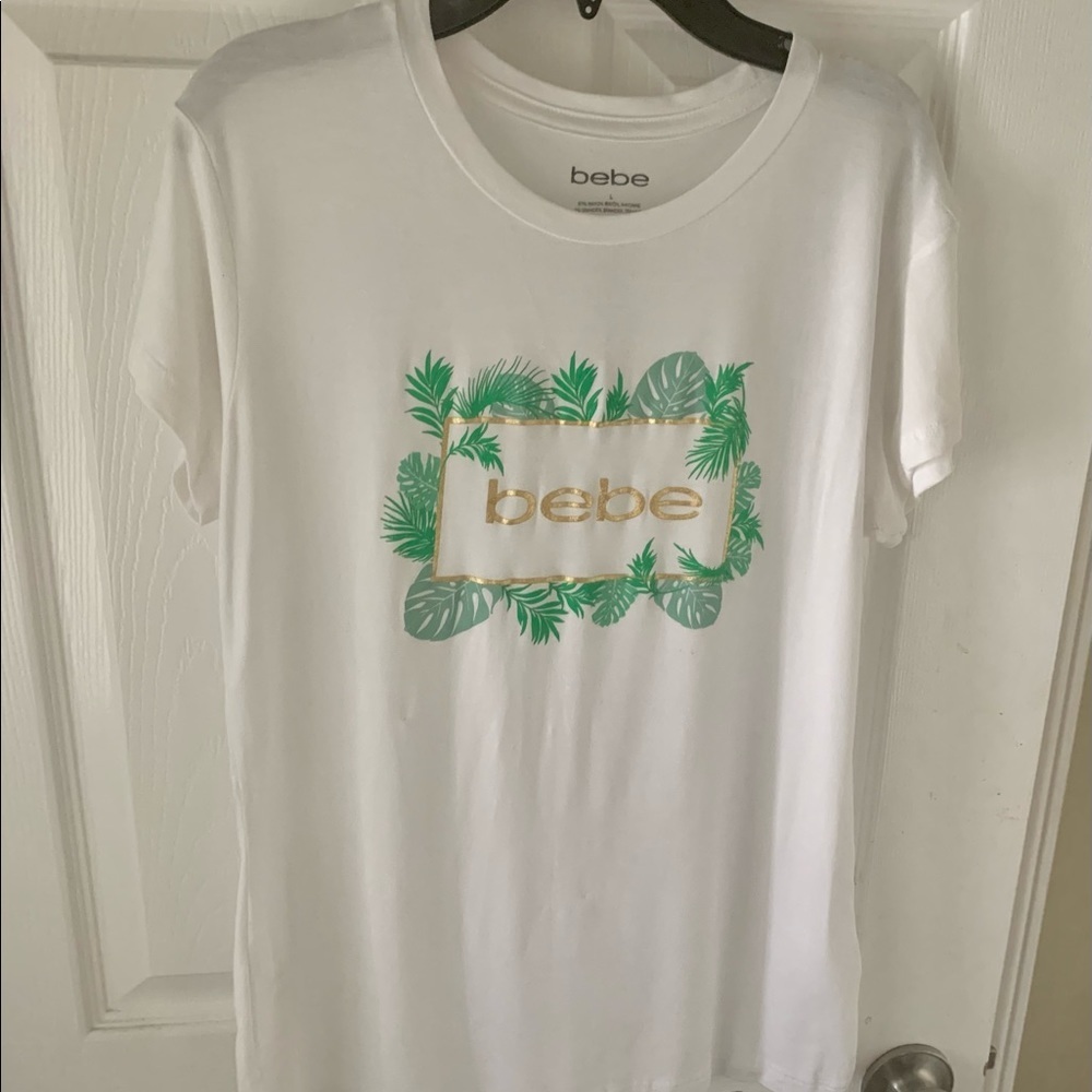 Bebe Women Tops White Crystal
Logo Short Sleeve Summer
Shirts, Size L